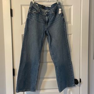 Low Rise Stride Jeans with Washwell